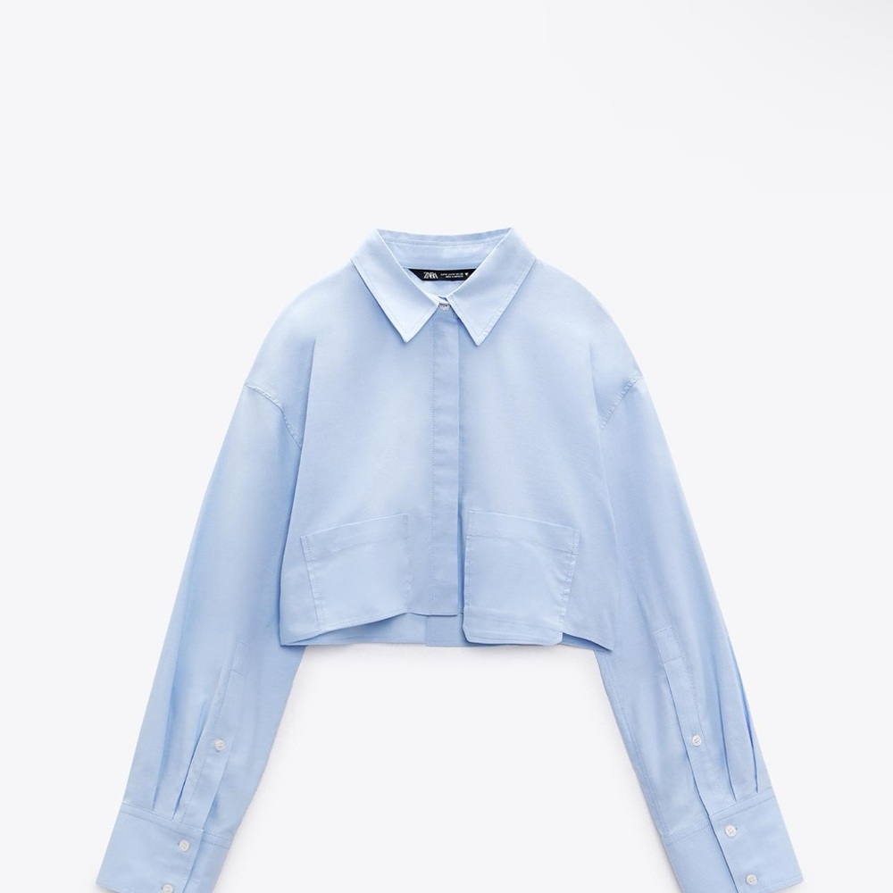 Zara Light Blue Cropped Button-Up Shirt